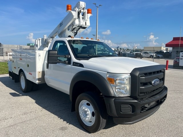 STOCK # 70600 2014 FORD F450 35FT CABLE BUCKET TRUCK