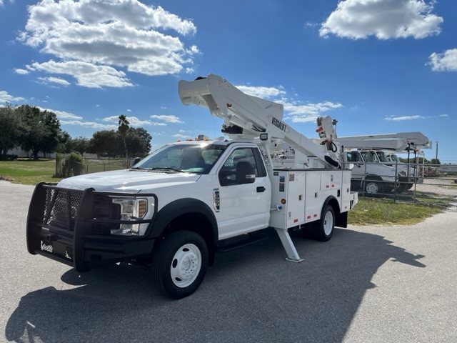 ** SOLD **     STOCK # 66805  2018 FORD F550 4X4 45FT BUCKET TRUCK W/ MATERIAL HANDLER