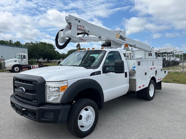 STOCK # 57078  2016 FORD F550 4X4 45FT BUCKET TRUCK