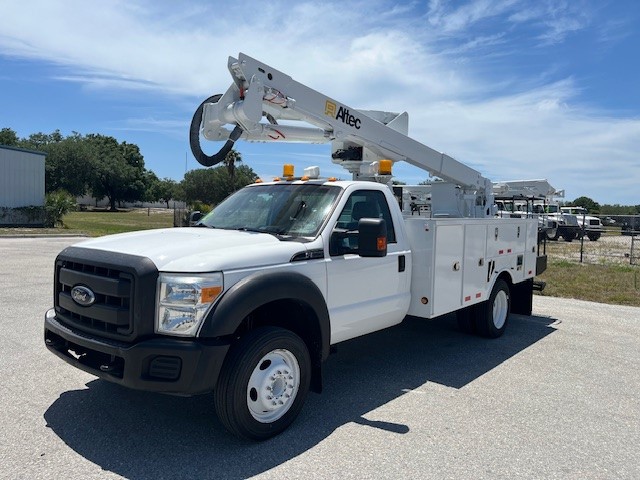 STOCK # 49716  2012 FORD F550 45FT BUCKET TRUCK