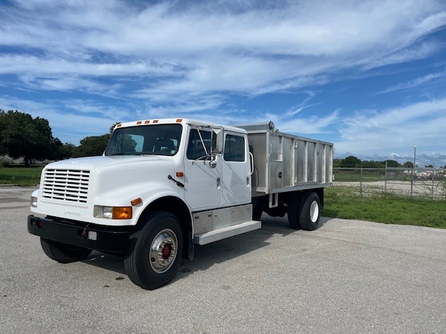 1992 INTERNATNIONAL 16 YARD ALUMINUM DUMP TRUCK CREW CABSALE: $42,850.00
